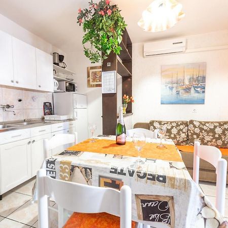 Apartments Jadran Pag Town Eksteriør billede
